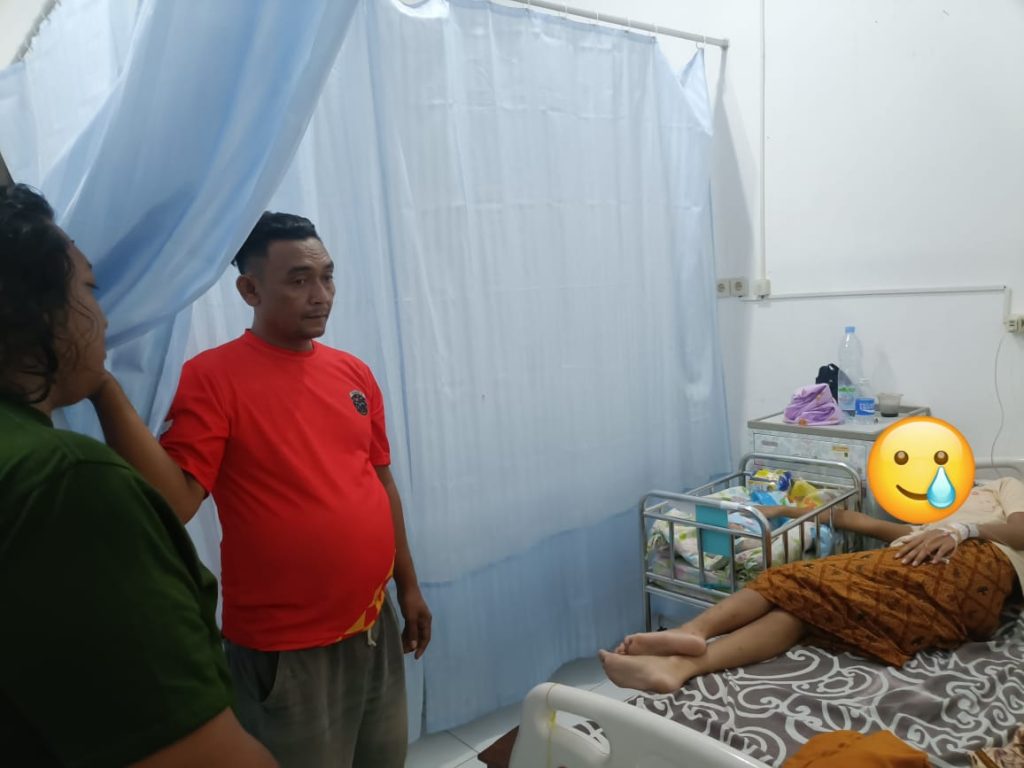 Gadis di Bawah Umur Asal Kaliombo Jadi Korban Pemerkosaan Hingga Melahirkan Anak Di Usia Kandungan 8 Bulan, Tersangka Belum Diamankan Polres Kediri Kota Gadis di Bawah Umur Asal Kaliombo Jadi Korban Pemerkosaan Hingga Melahirkan Anak Di Usia Kandungan 8 Bulan, Tersangka Belum Diamankan Polres Kediri Kota