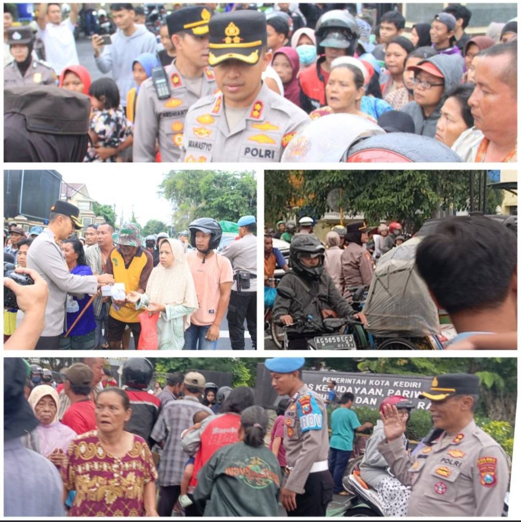 Maknai Berkah di Bulan Ramadan, Kapolres Kediri Kota Berbagi Takjil Kepada Pengguna Jalan
