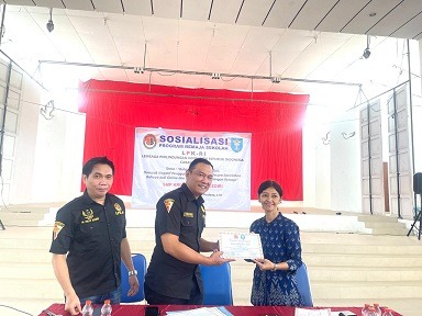 LPK-RI Gelar Sosialisasi Bertema “Bahaya Pergaulan Bebas, Judi Online, dan Bullying” di SMP Kristen Petra Kediri