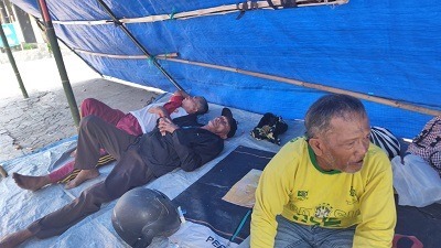 Potret Senja Buruh Di Kediri, Menderita Dampak Perbudakan Modern Kaum Kapitalis