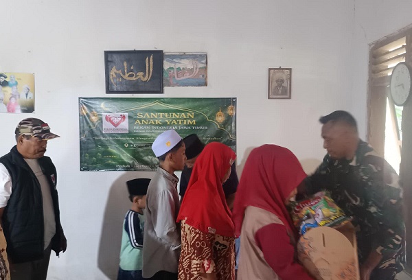 santunan-anak-yatim-kediri-ramadhan-rekan-indonesia-polres-3