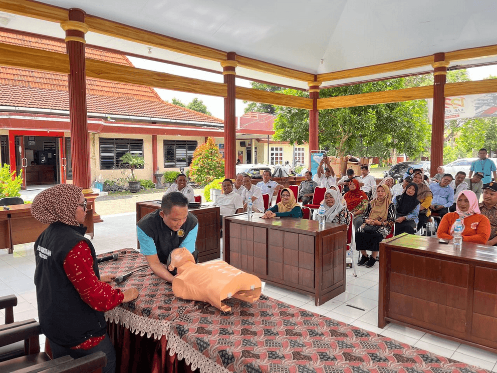 Perangkat Desa Dapatkan Pelatihan Pertolongan Pertama Gawat Darurat (PPGD) Guna Menekan Angka Fatalitas Korban Laka