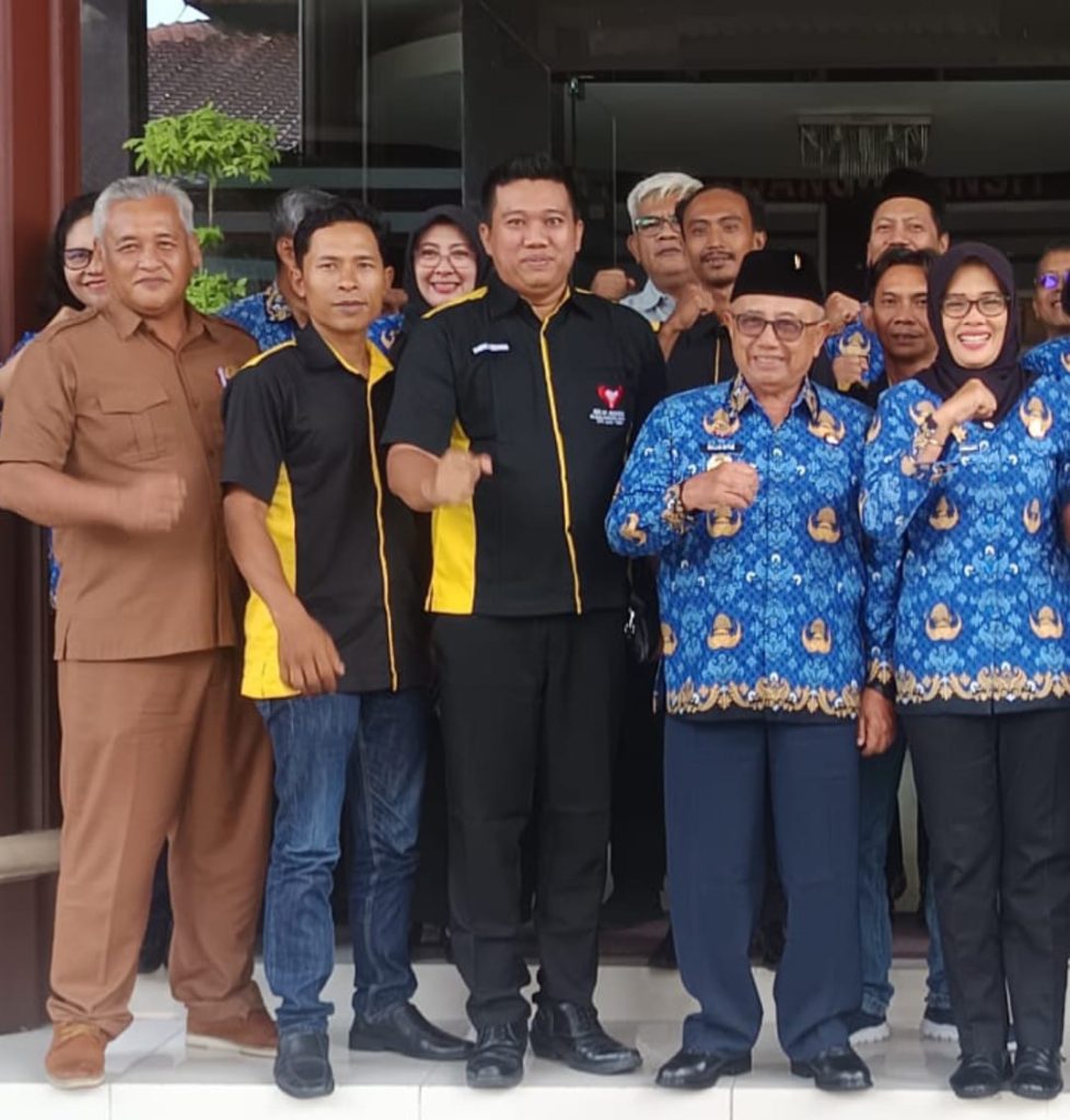 Rekan Indonesia Jawa Timur Pertanyakan Kinerja DPRD Kabupaten Blitar Atas Rendahnya Capaian UHC BPJS Kesehatan Rekan Indonesia Jawa Timur Pertanyakan Kinerja DPRD Kabupaten Blitar Atas Rendahnya Capaian UHC BPJS Kesehatan