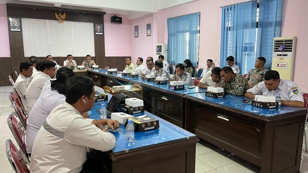 Tekan angka kecelakaan Jasa Raharja Kediri Gelar Diskusi Forum Komunikasi Lalu Lintas (FKLL) Tekan angka kecelakaan Jasa Raharja Kediri Gelar Diskusi Forum Komunikasi Lalu Lintas (FKLL)