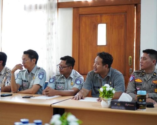Tingkatkan Kesadaran Lalu Lintas, Jasa Raharja Kediri Inisiasi Aksi Simpatik Hingga Sosialisasi Berbasis Domisili dalam Rapat FKLL